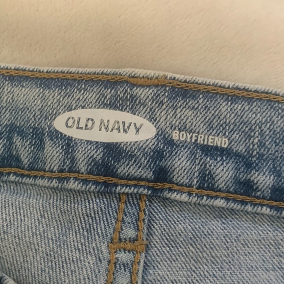 Old Navy Boyfriend Jeans - Picture 4 of 5